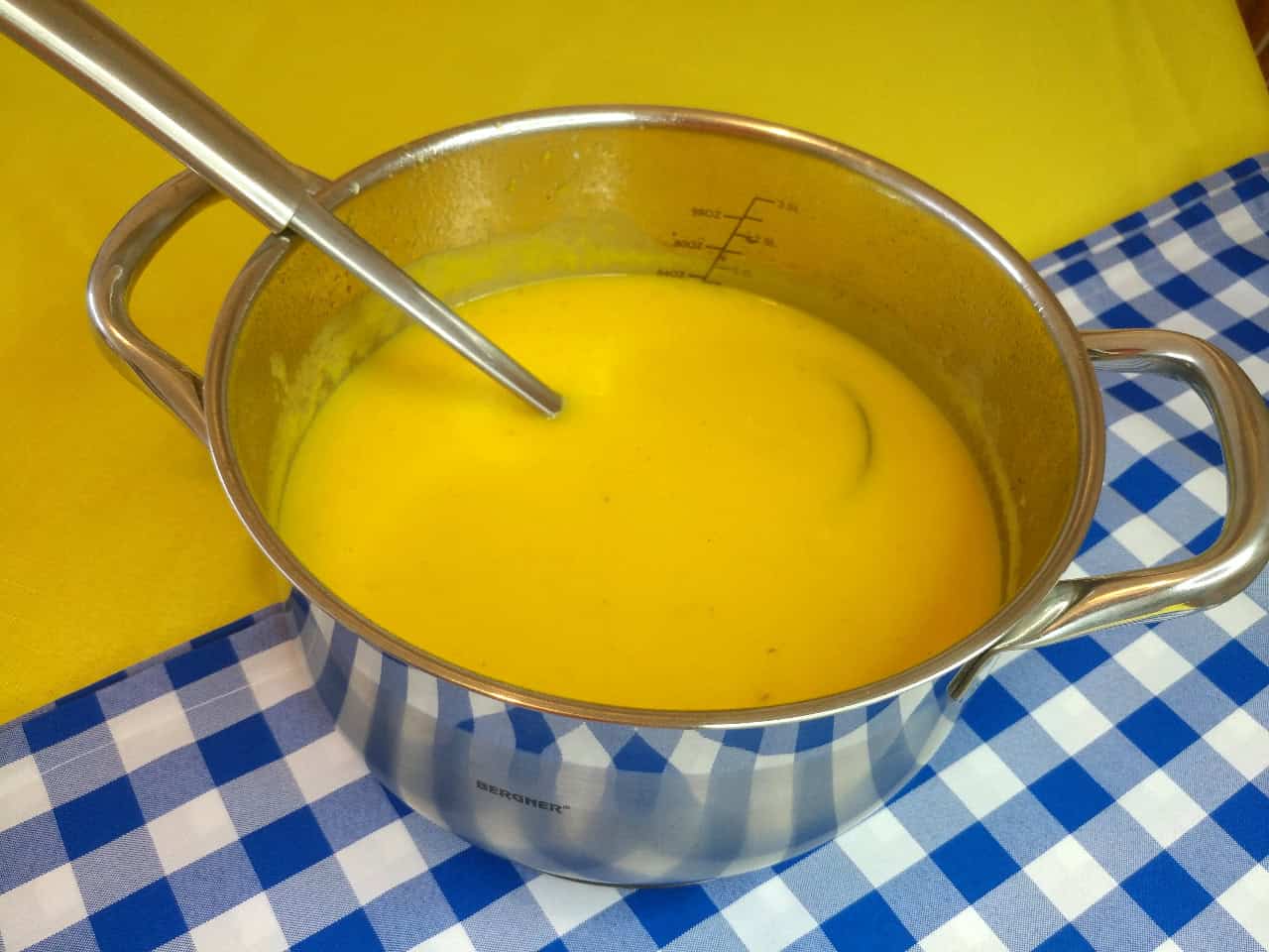 Food and Story Soups Easy yellow bell pepper cream soup Food and Story Soups Easy yellow bell pepper cream soup