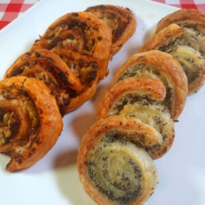 puff pastry snails with poppy seeds and parmesan, and with pizza
