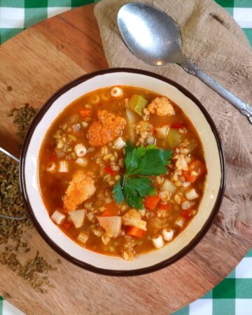 a hearty vegetable soup with frikeh