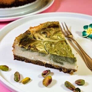 Gluten free and vegan baked pistachio and cheese cake recipe